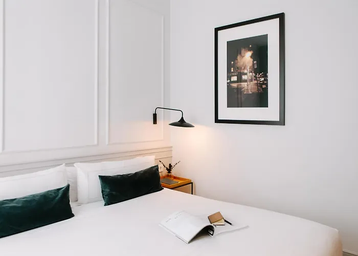 Mate Collection Helen Berger Hotel