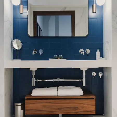 Hotel Mate Collection Helen Berger 4*