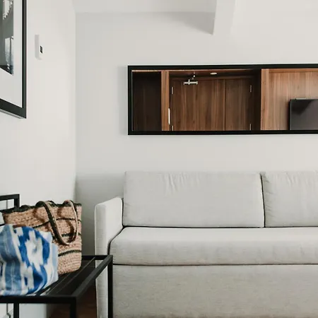 Mate Collection Helen Berger Hotel