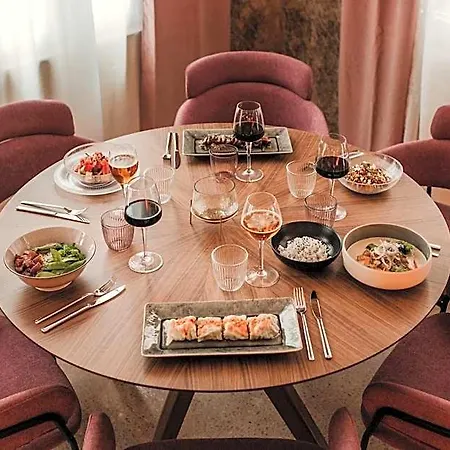 Hotell Mate Collection Helen Berger 4*