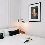 Mate Helen Berger Boutique Hotel